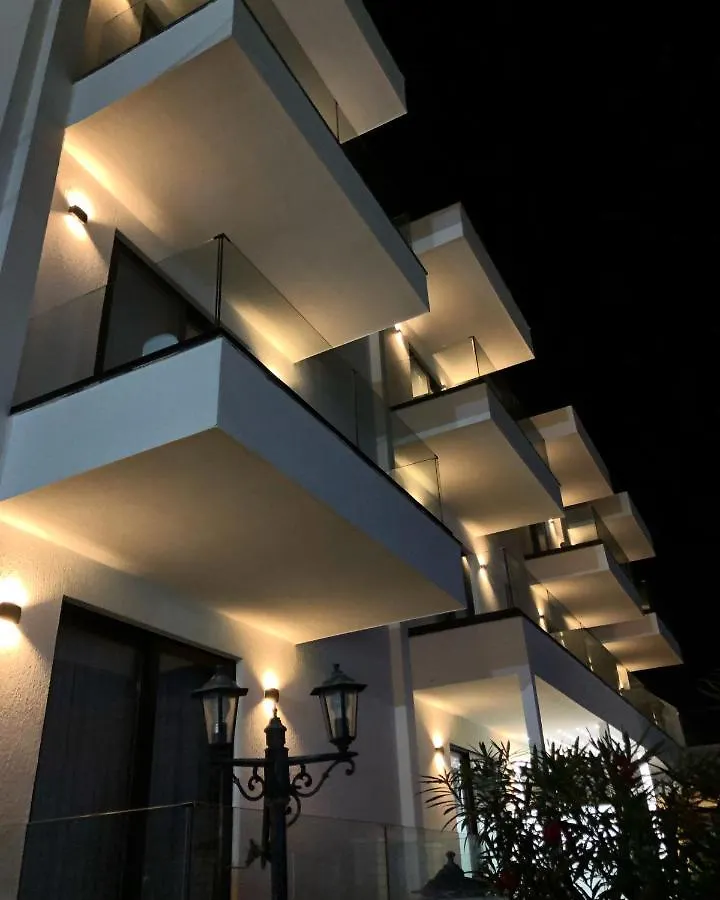 Bora Bora Hotel Ksamil